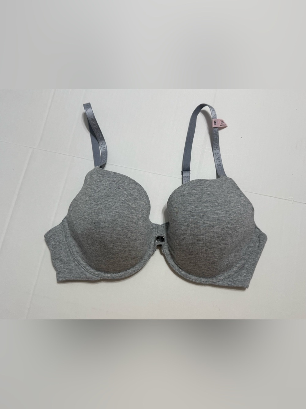Victoria's Secret T-Shirt Lightly Lined Full Coverage Front-Close Bra 38C